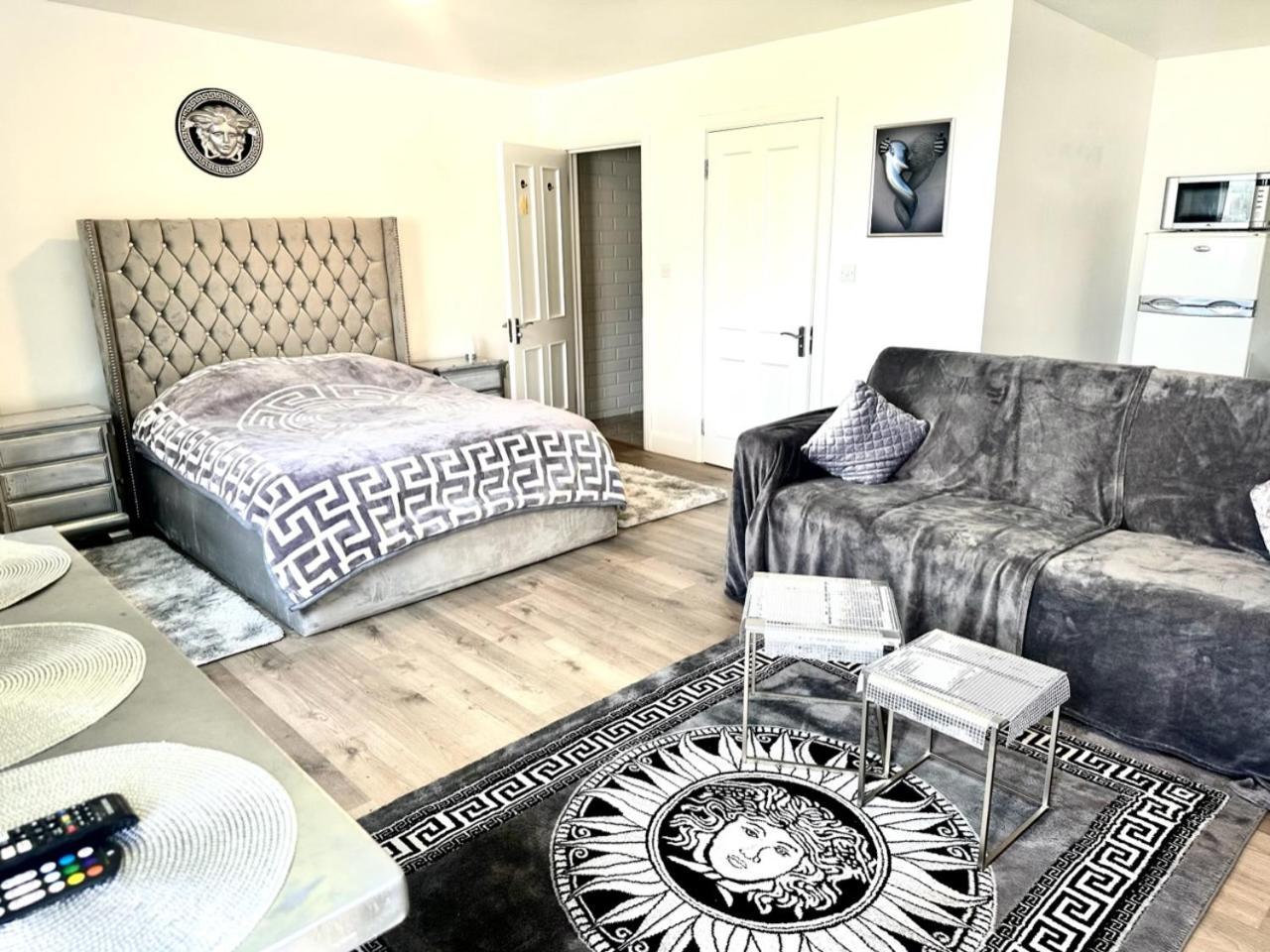 Kildare Luxury Suites المظهر الخارجي الصورة
