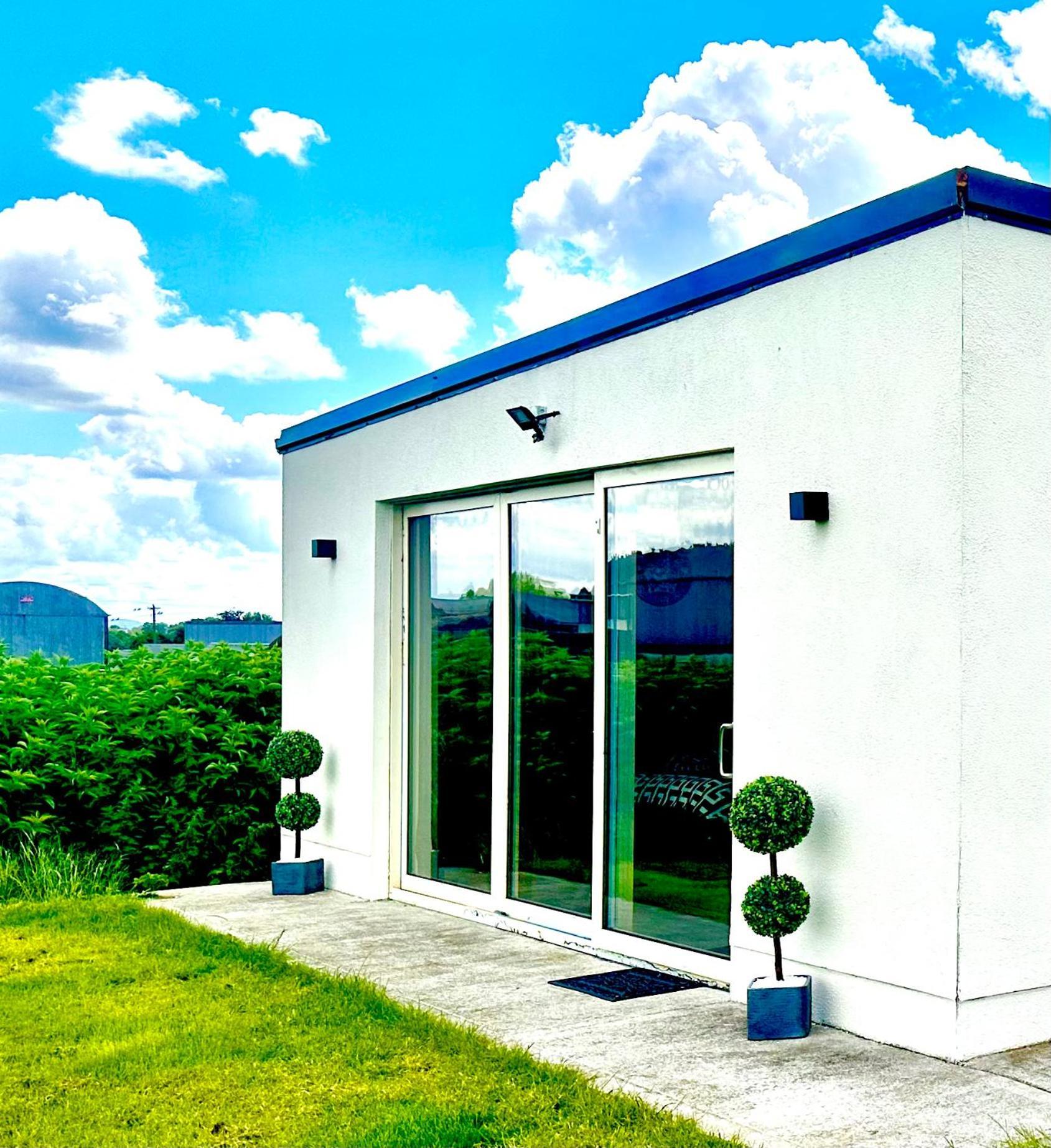 Kildare Luxury Suites المظهر الخارجي الصورة